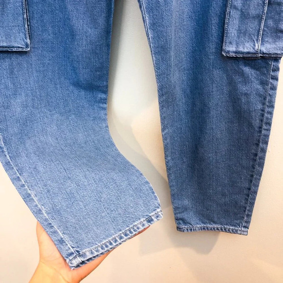 Levi's Cool Eco Performance Baggy High Waist Cargo Chambray Denim Pants 29 NWT - Picture 3 of 15